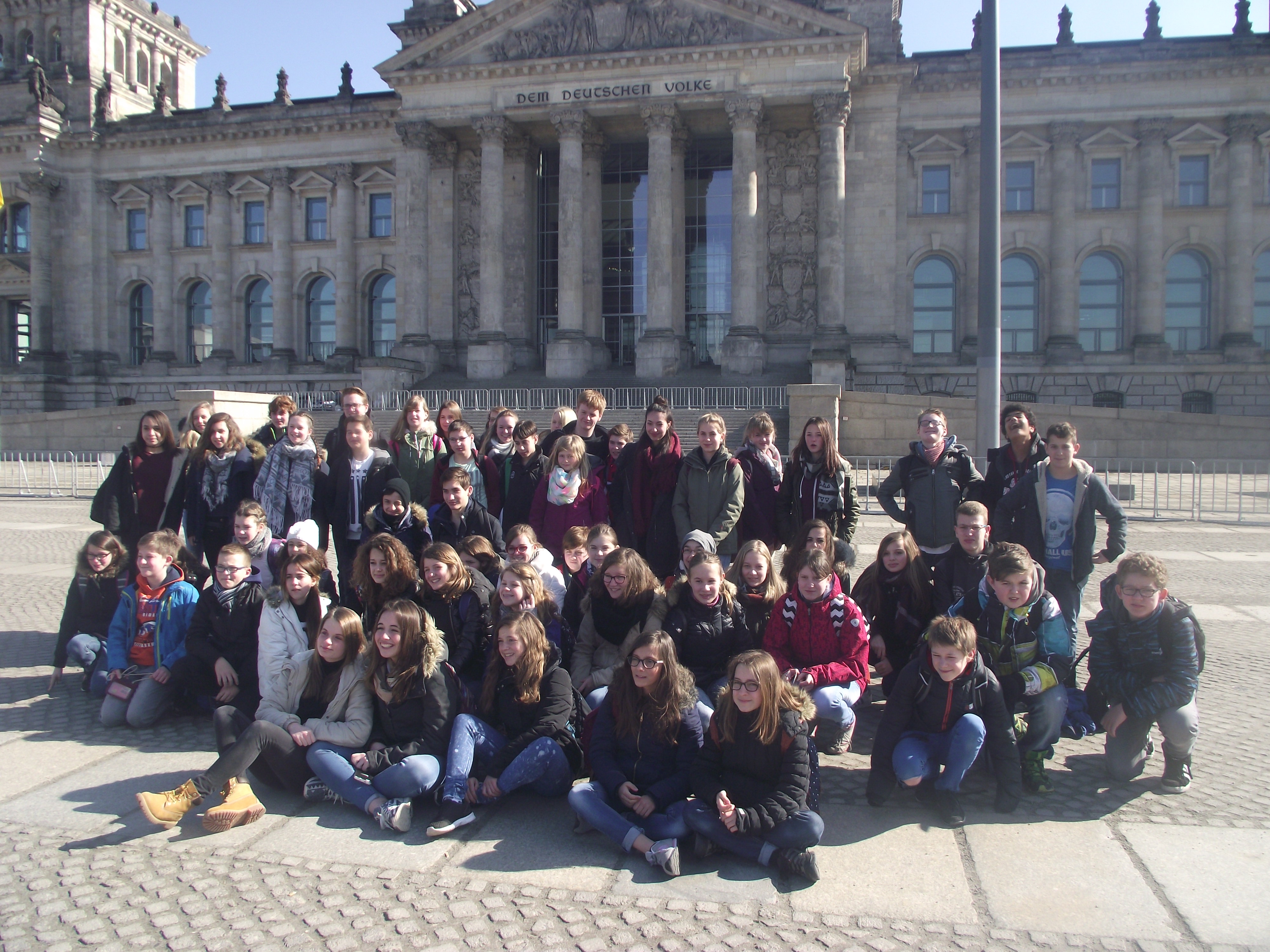 Vor dem Bundestag